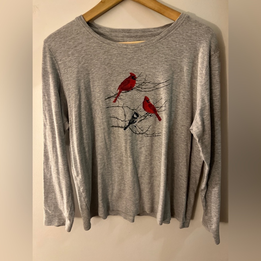 Northern Reflections Cardinal Print Gray Top Petite XL